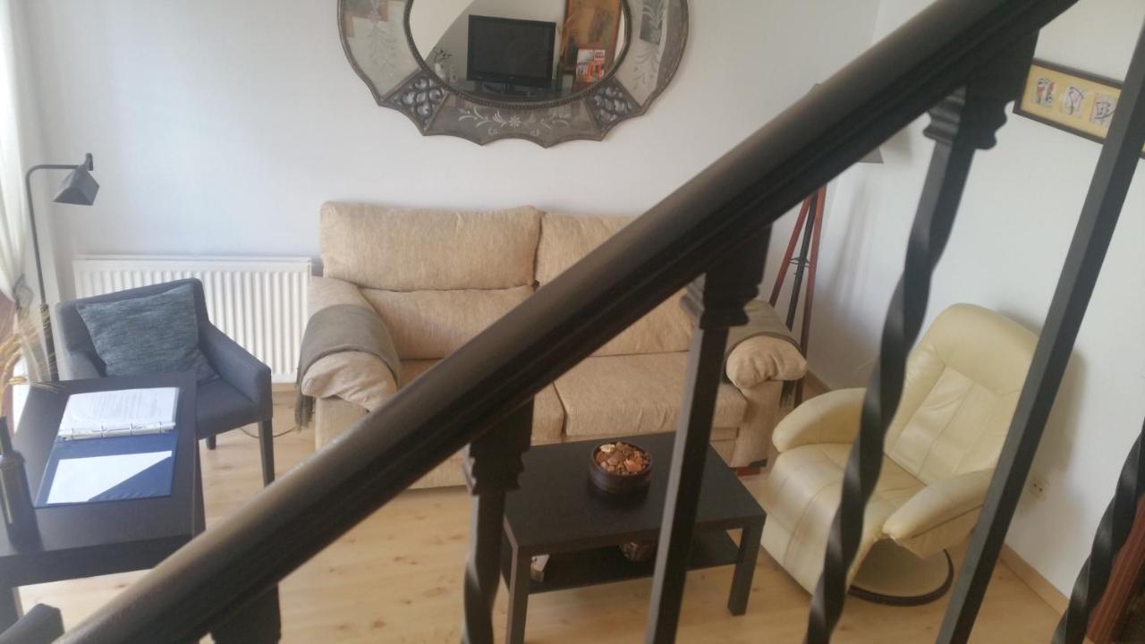 Appartamento Acogedor Duplex En El Centro - Wifi Siviglia Esterno foto