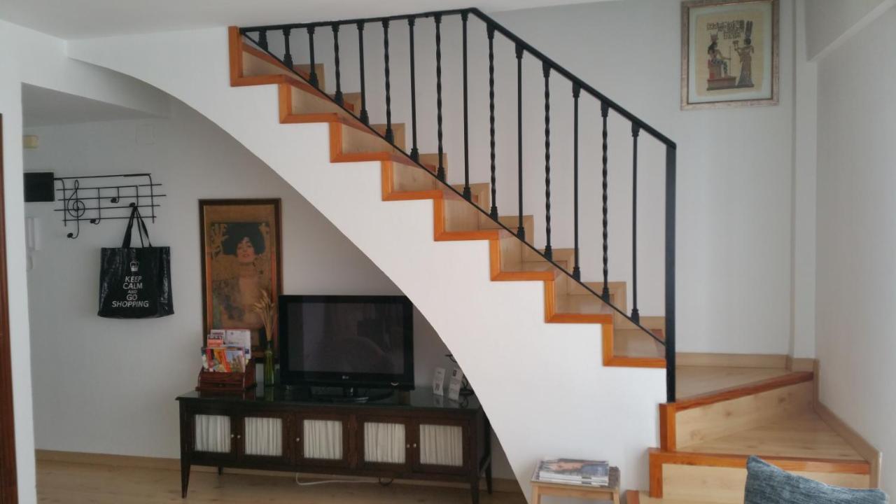 Appartamento Acogedor Duplex En El Centro - Wifi Siviglia Esterno foto
